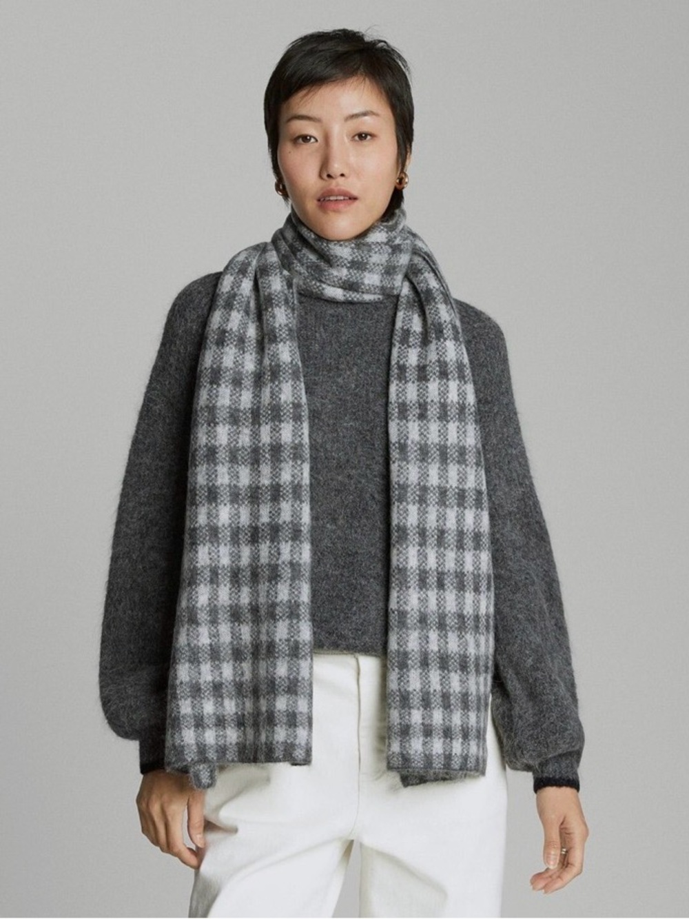 NWT Everlane Gray & Cream Marled Knit Scarf with Tag Plaid Check